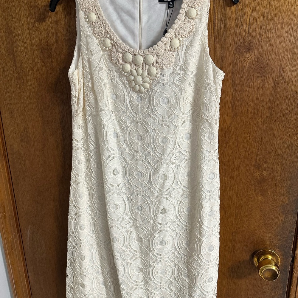 NWT Elegant Cream Lace Dress